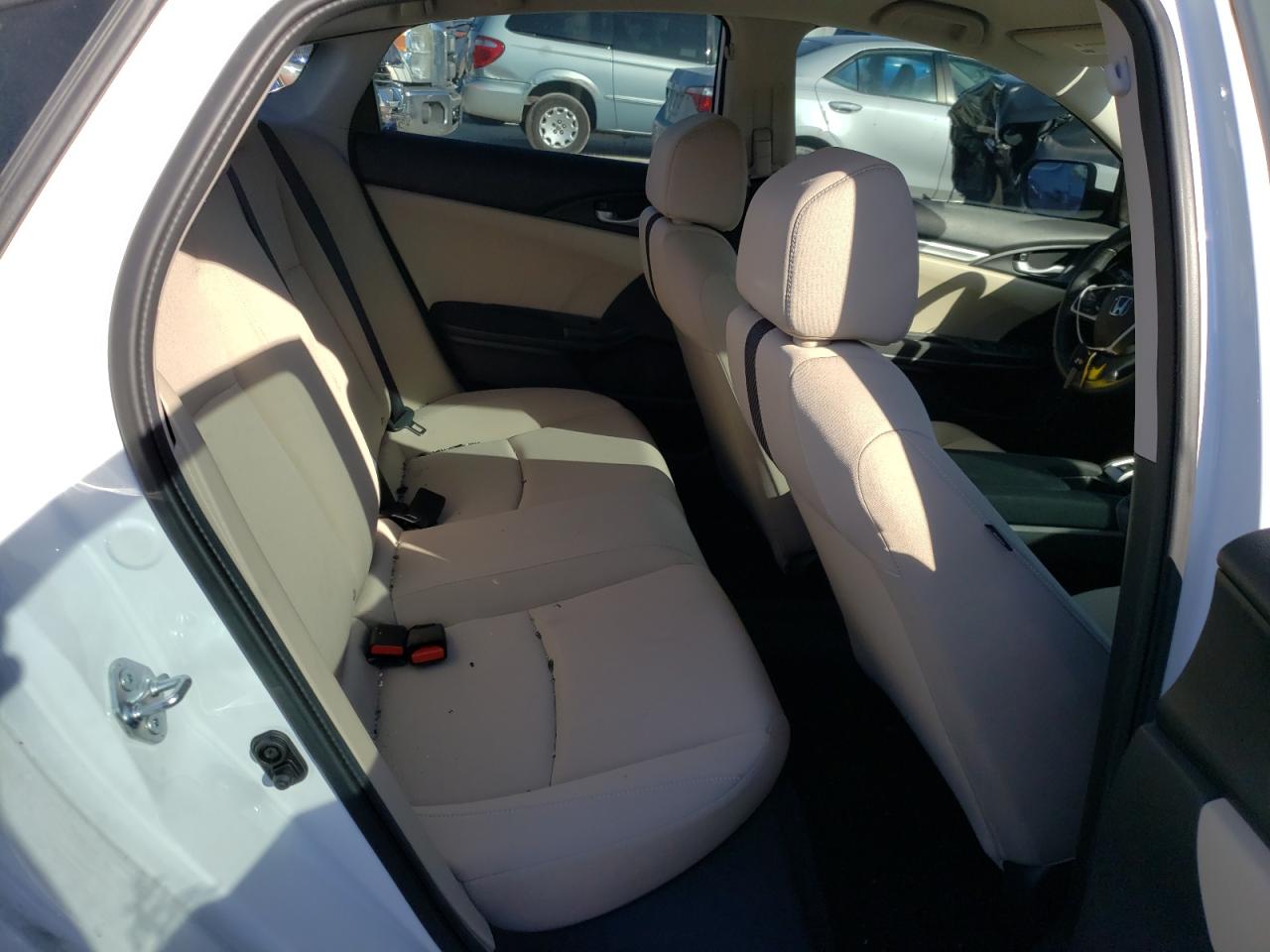 Photo 6 from auction – 2021 HONDA CIVIC LX with VIN 2HGFC2F68MH551823