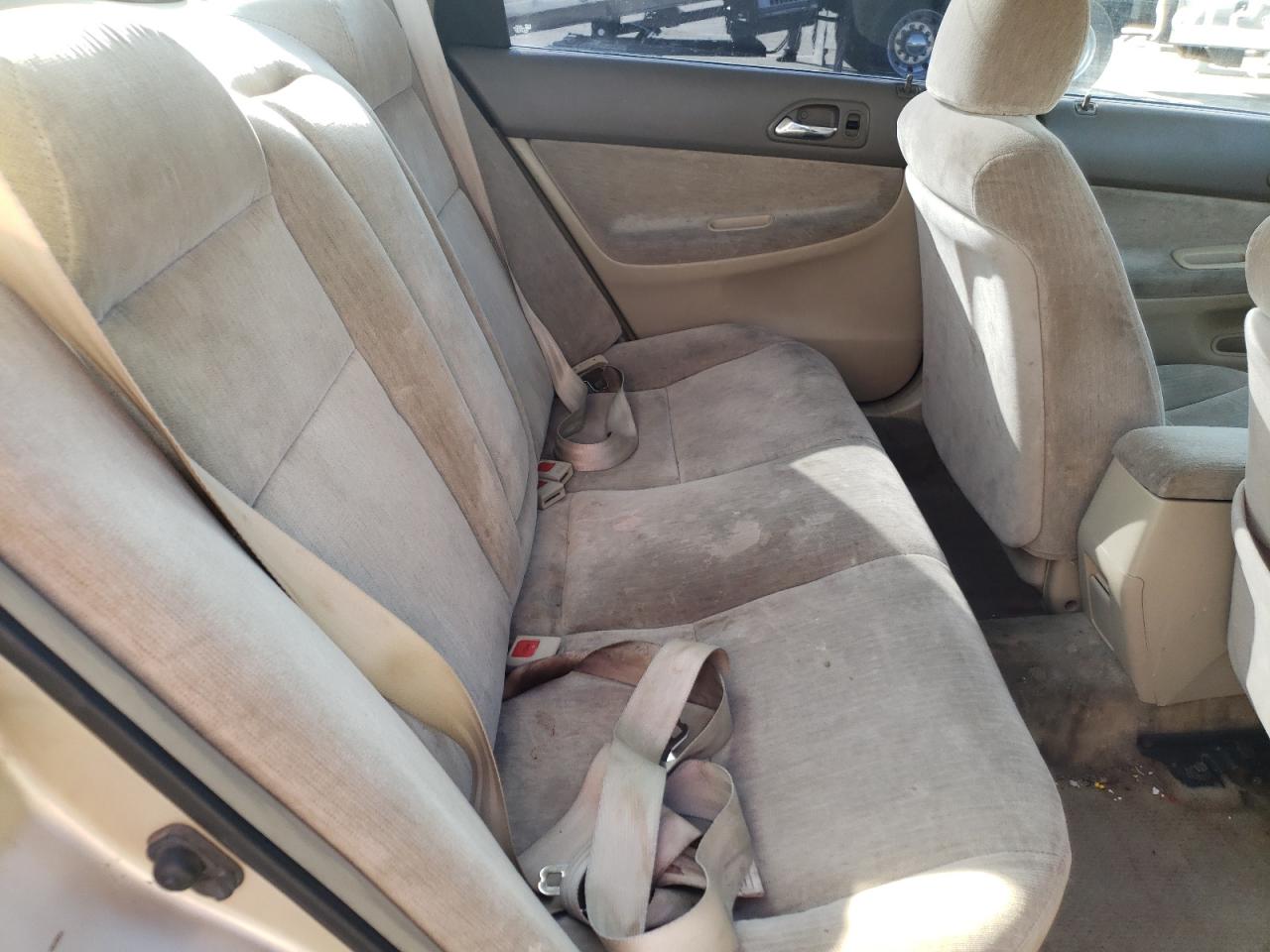 Photo 6 from auction – 1995 HONDA ACCORD LX with VIN 1HGCD563XSA092944