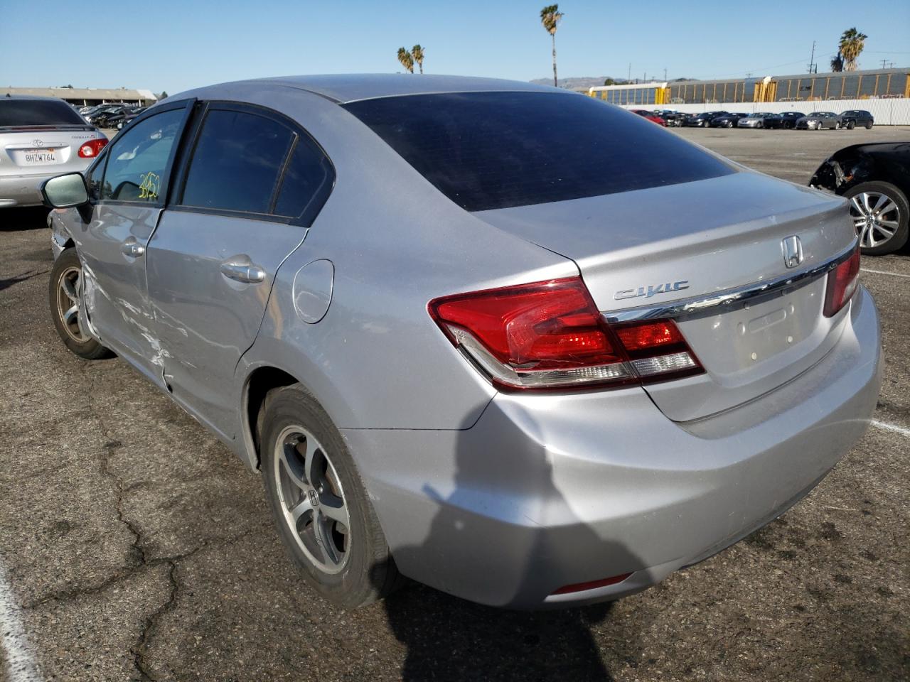 Photo 3 from auction – 2015 HONDA CIVIC SE with VIN 19XFB2F75FE226362