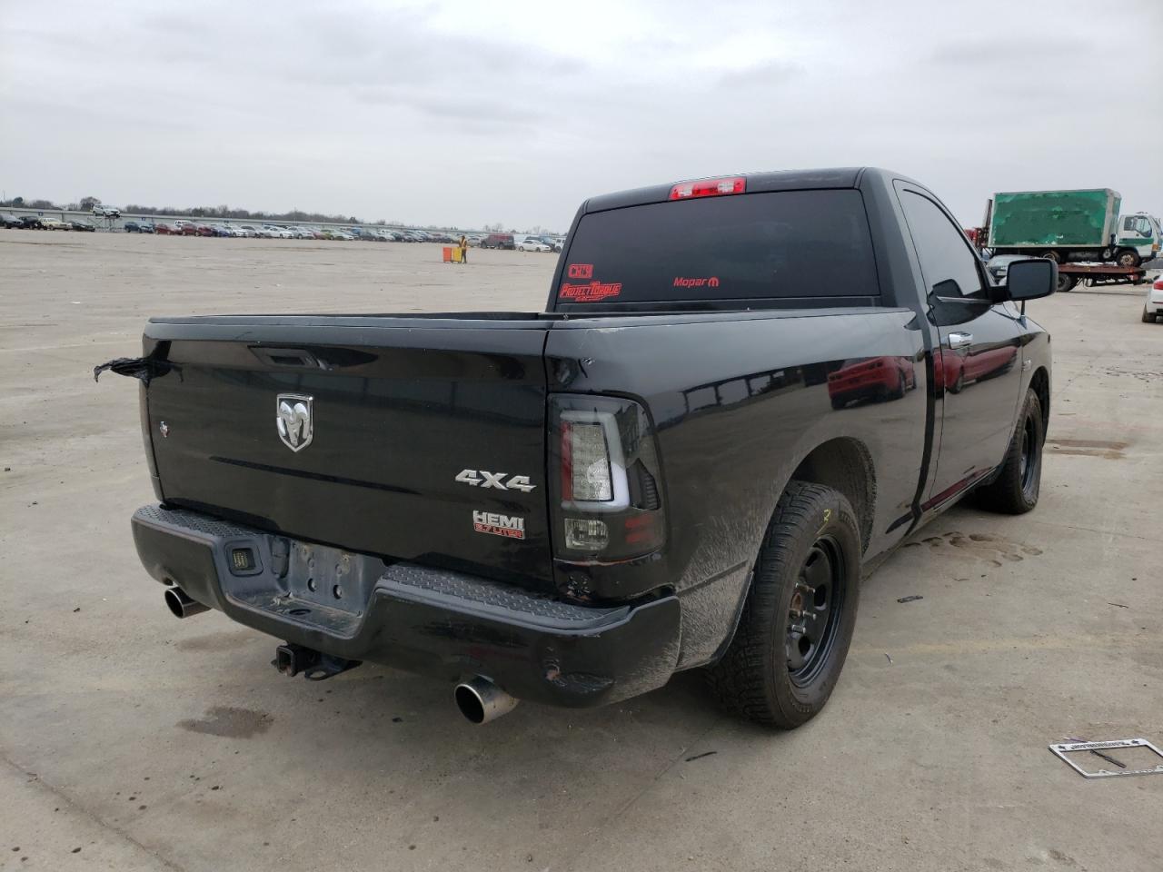 Photo 4 from auction – 2014 RAM 1500 ST with VIN 3C6JR7AT6EG101887