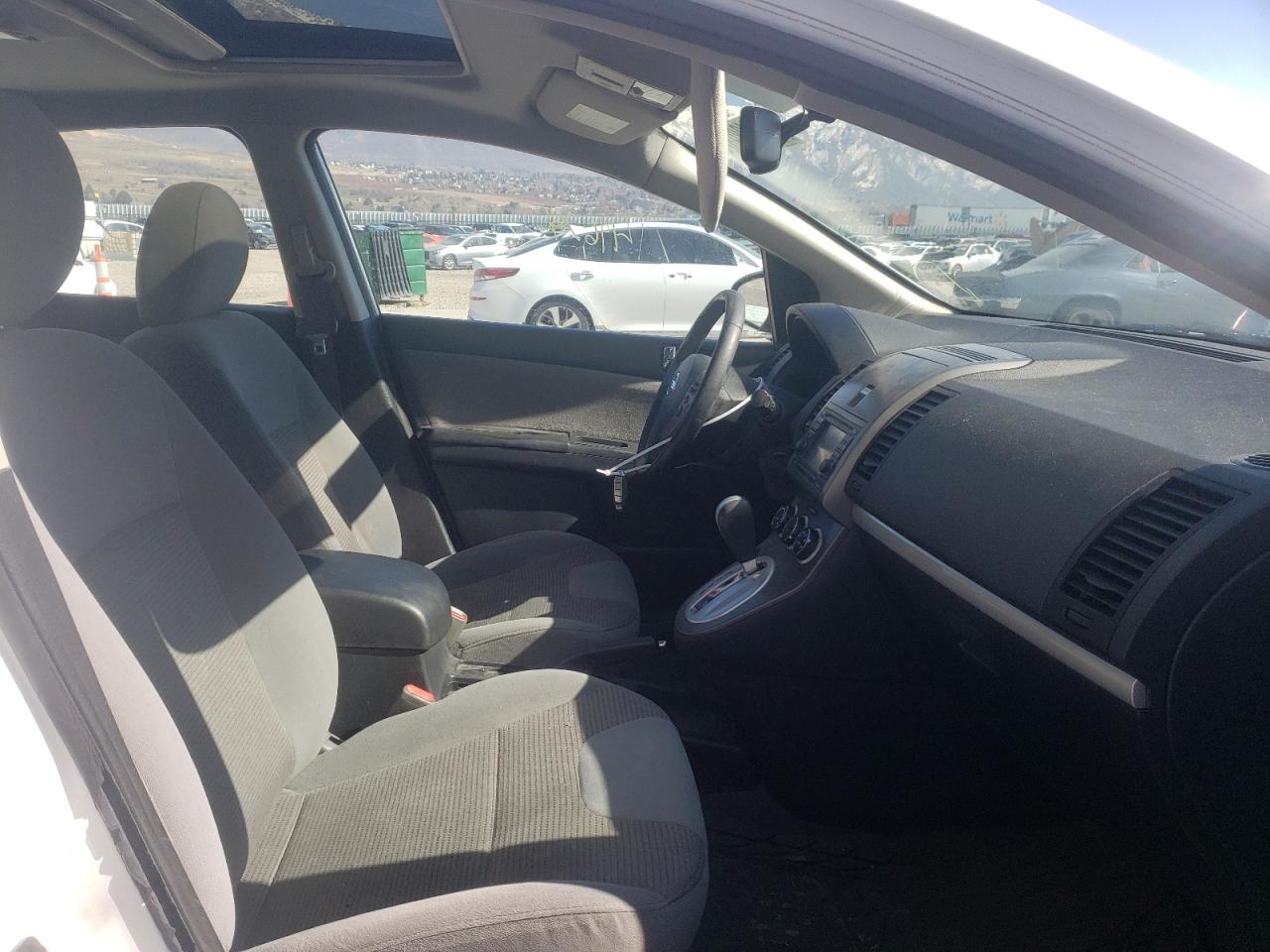 Photo 5 from auction – 2012 NISSAN SENTRA 2.0 with VIN 3N1AB6AP1CL675203