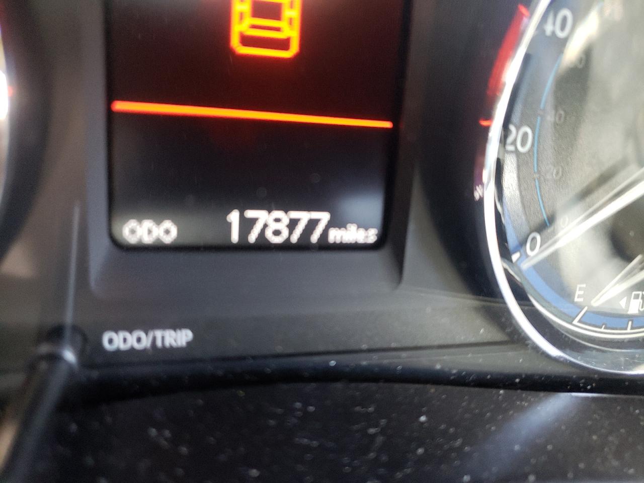 Photo 8 from auction – 2017 TOYOTA COROLLA L with VIN 5YFBURHE7HP725856