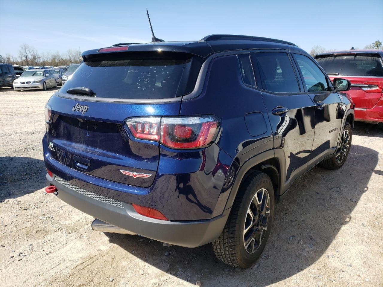 Photo 4 from auction – 2019 JEEP COMPASS TR with VIN 3C4NJDDB8KT817146