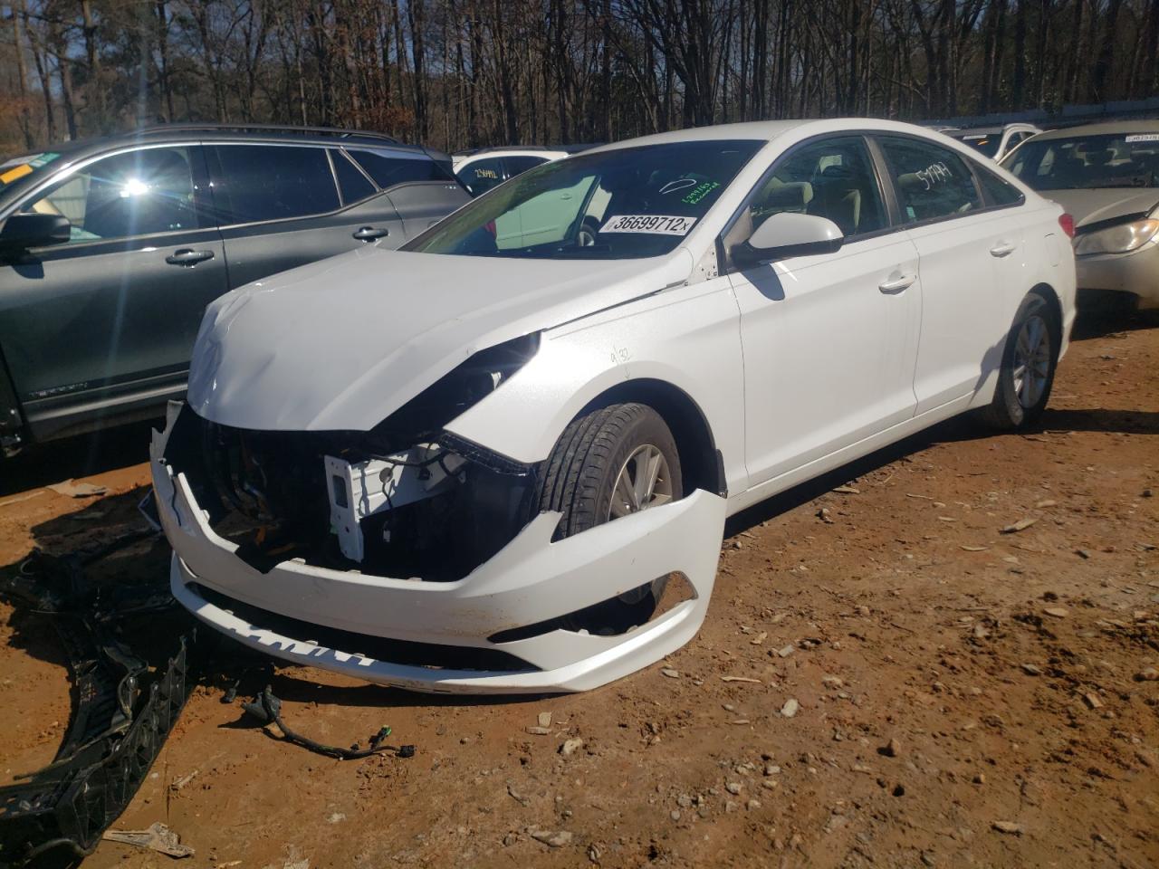 Photo 2 from auction – 2016 HYUNDAI SONATA SE with VIN 5NPE24AF4GH314211