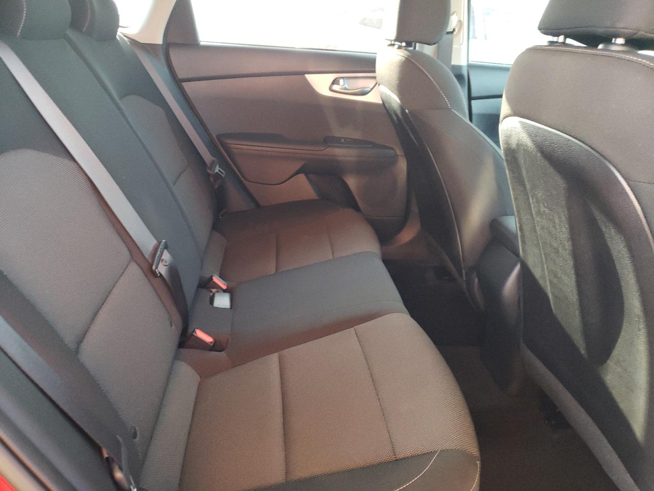 Photo 6 from auction – 2022 KIA FORTE FE with VIN 3KPF24AD7NE418812