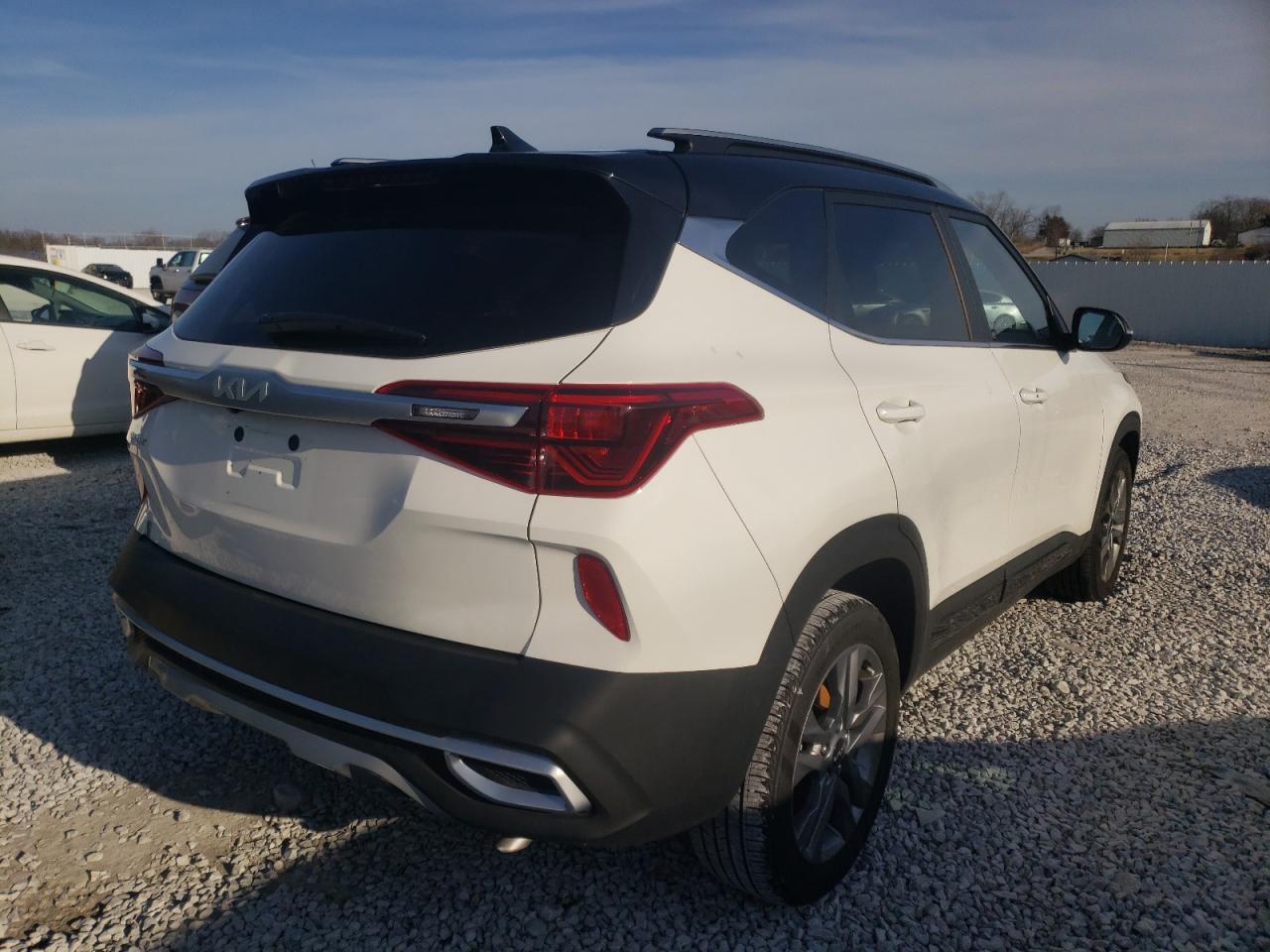 Photo 4 from auction – 2022 KIA SELTOS S with VIN KNDEU2AAXN7248834