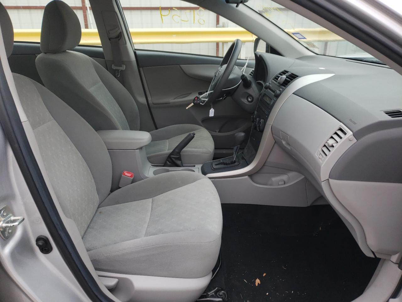 Photo 5 from auction – 2009 TOYOTA COROLLA BA with VIN 1NXBU40E69Z156013