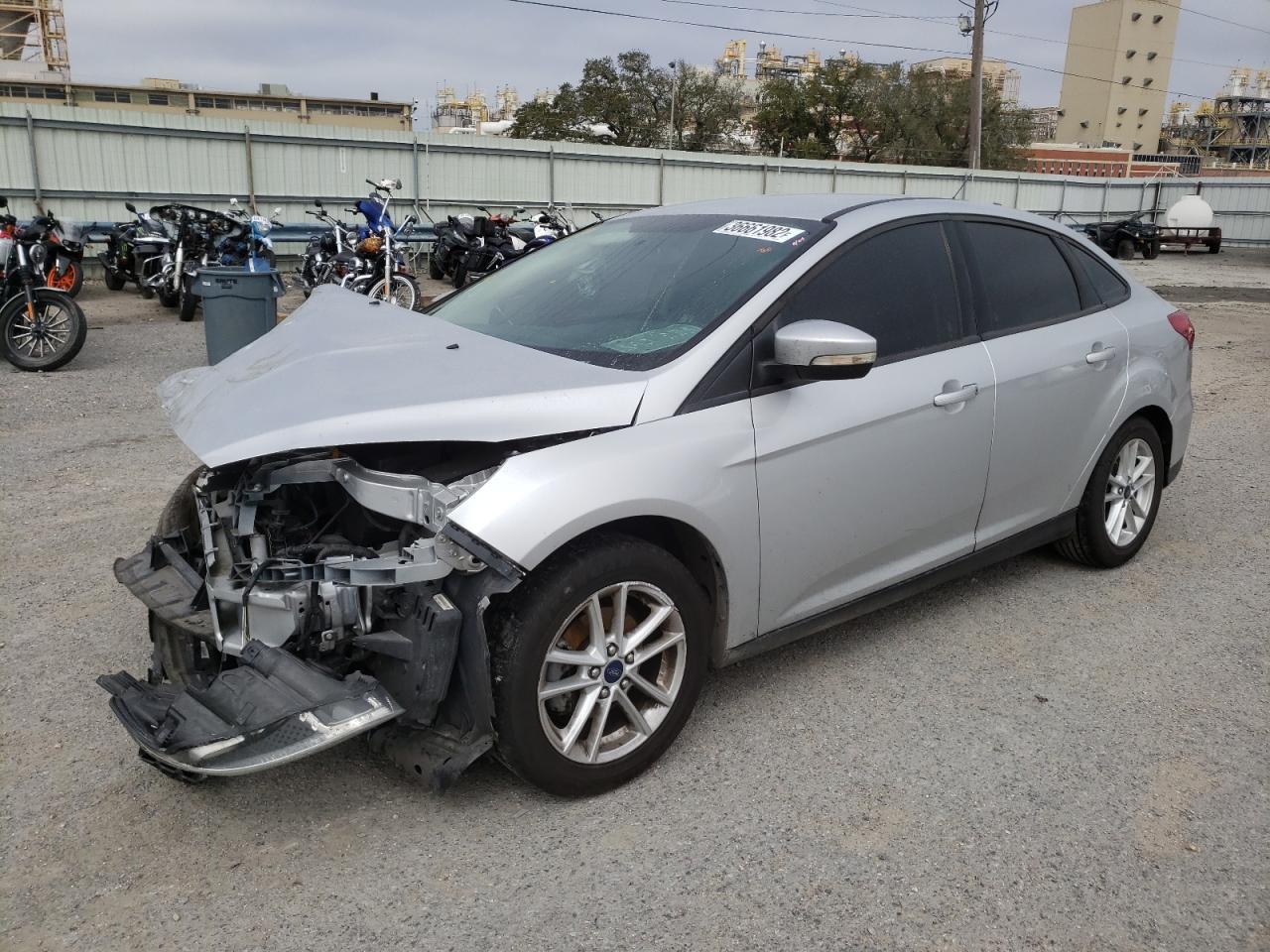Photo 2 from auction – 2016 FORD FOCUS SE with VIN 1FADP3F22GL337808