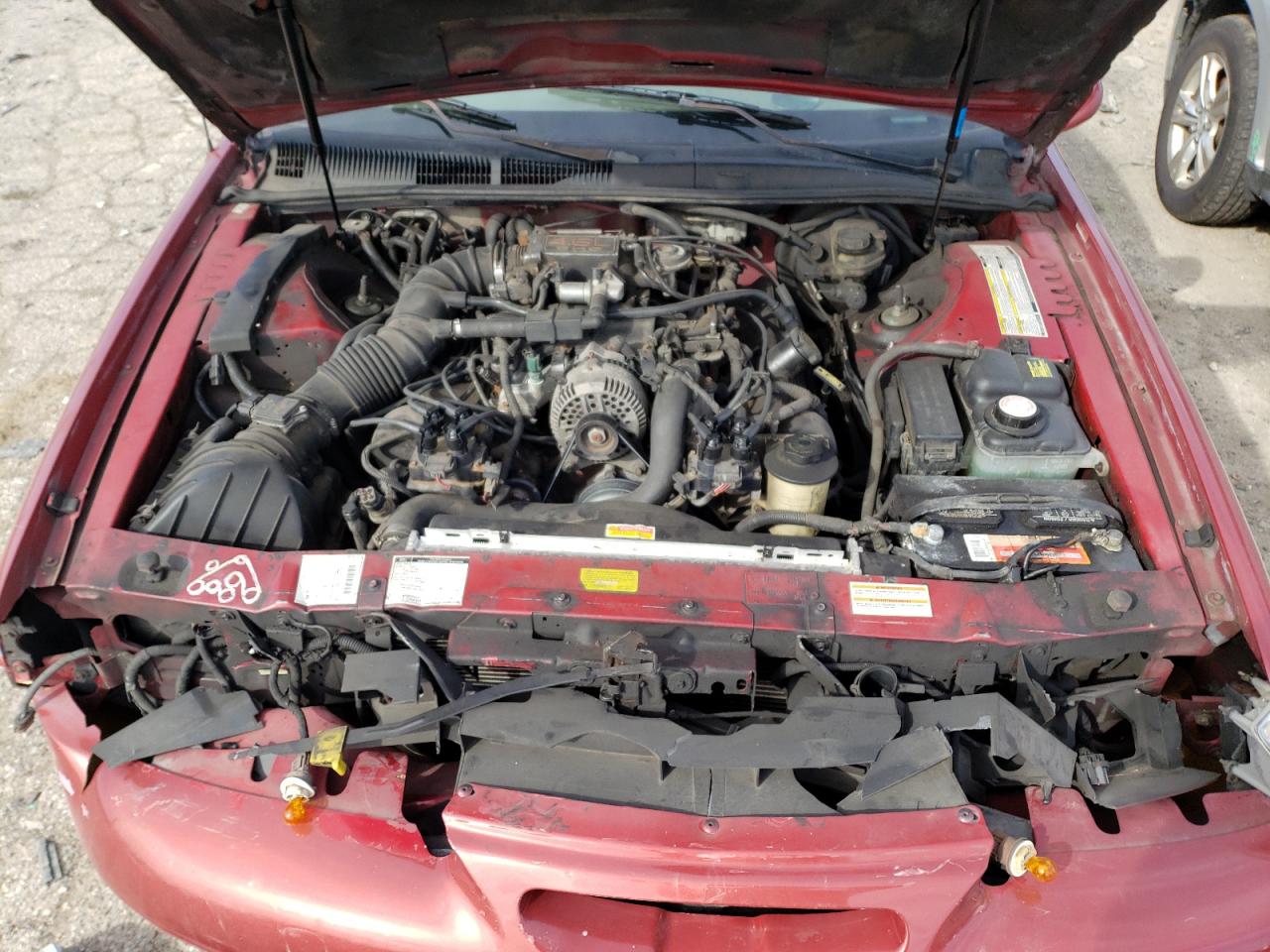 Photo 7 from auction – 1997 FORD THUNDERBIR with VIN 1FALP62WXVH157885