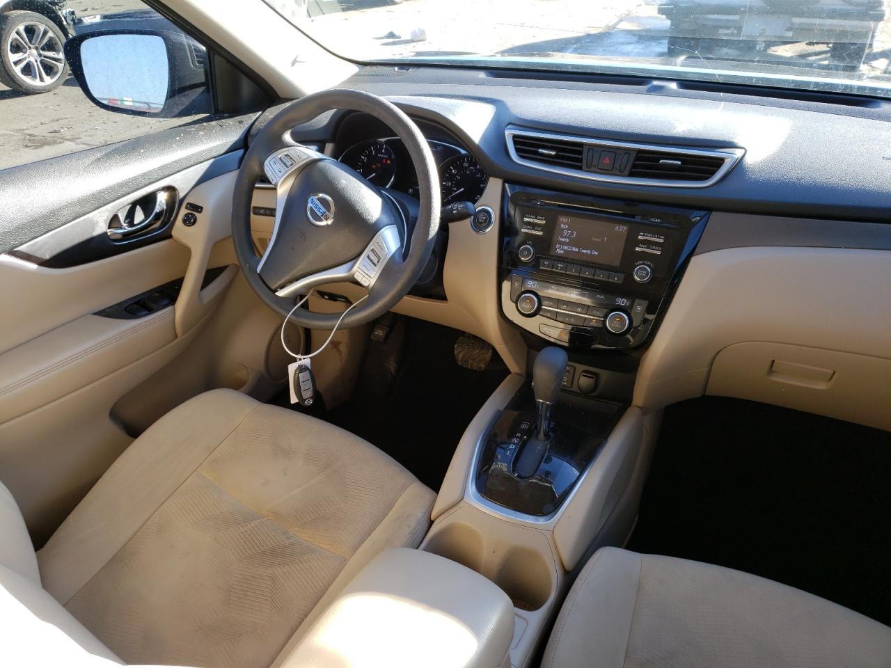 Photo 9 from auction – 2016 NISSAN ROGUE S with VIN KNMAT2MV7GP634372