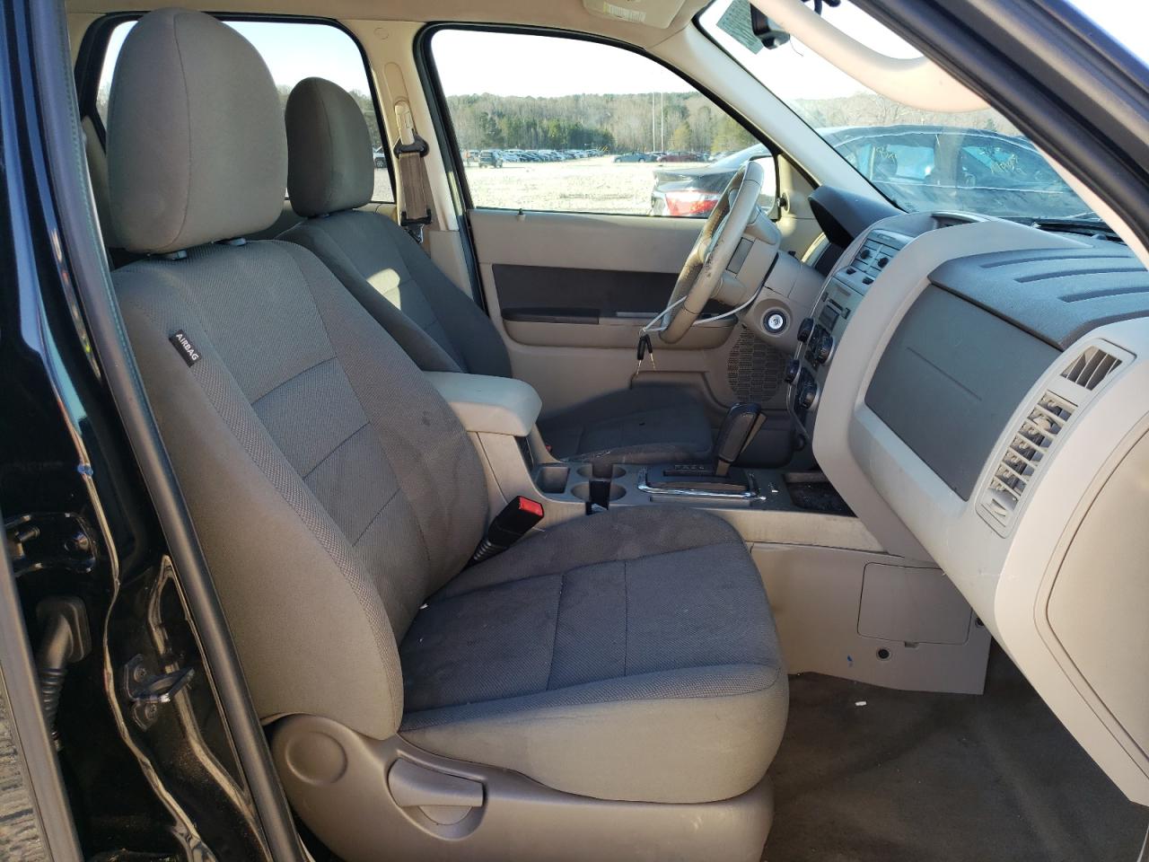 Photo 5 from auction – 2009 FORD ESCAPE XLT with VIN 1FMCU03779KD14140