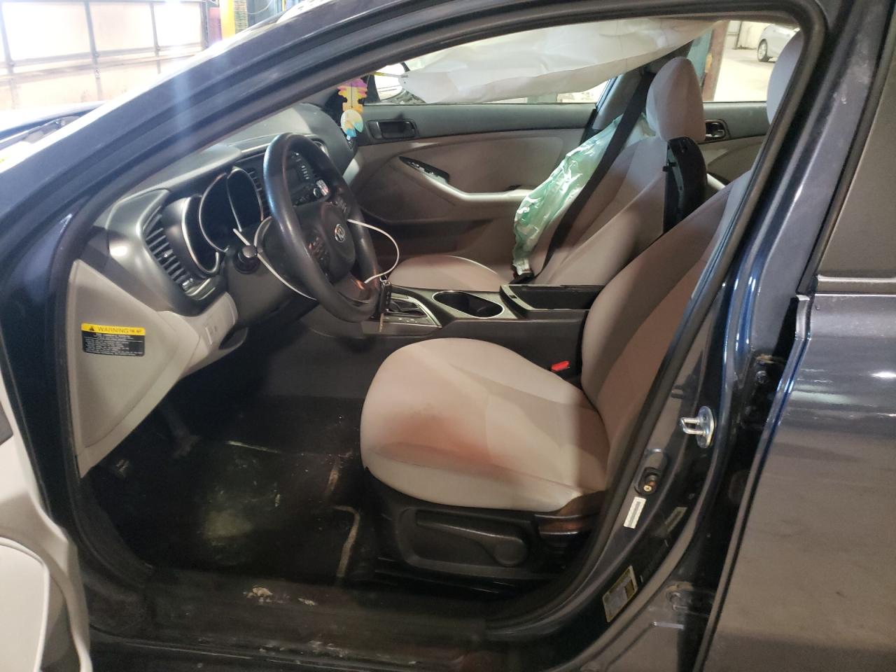 Photo 5 from auction – 2015 KIA OPTIMA LX with VIN KNAGM4A77F5560287