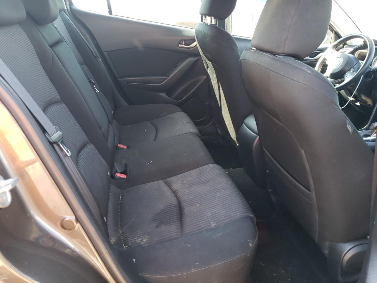Photo 6 from auction – 2015 MAZDA 3 TOURING with VIN 3MZBM1L72FM161965