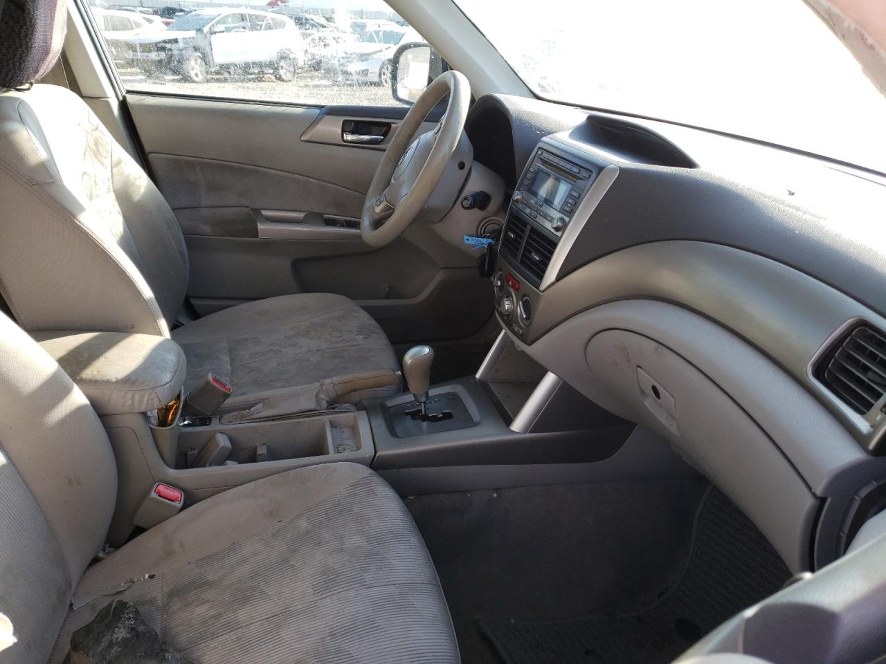 Photo 5 from auction – 2010 SUBARU FORESTER 2 with VIN JF2SH6CC0AH727928