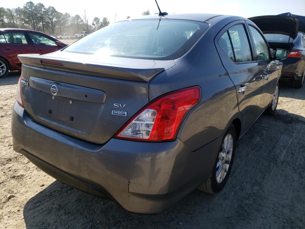Photo 4 from auction – 2018 NISSAN VERSA S with VIN 3N1CN7AP1JL825586