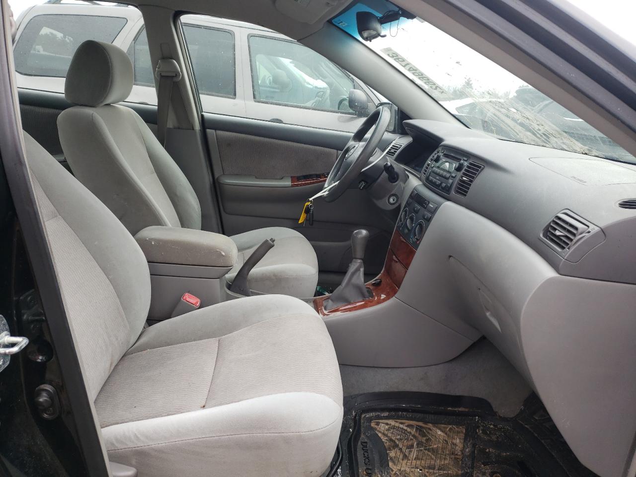 Photo 5 from auction – 2008 TOYOTA COROLLA CE with VIN 2T1BR32E68C938367