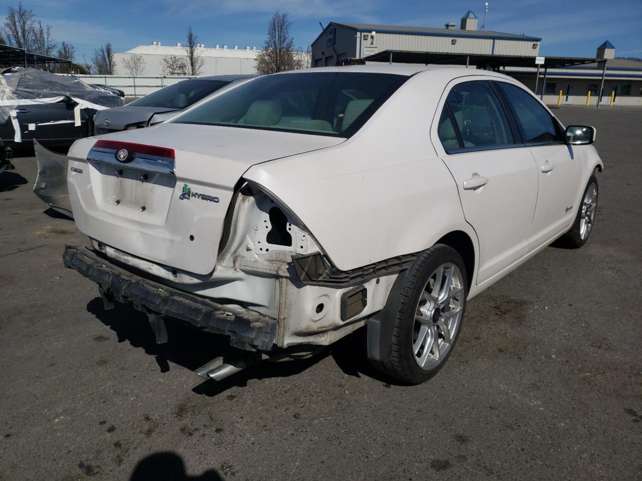 Photo 4 from auction – 2011 FORD FUSION HYB with VIN 3FADP0L36BR110384