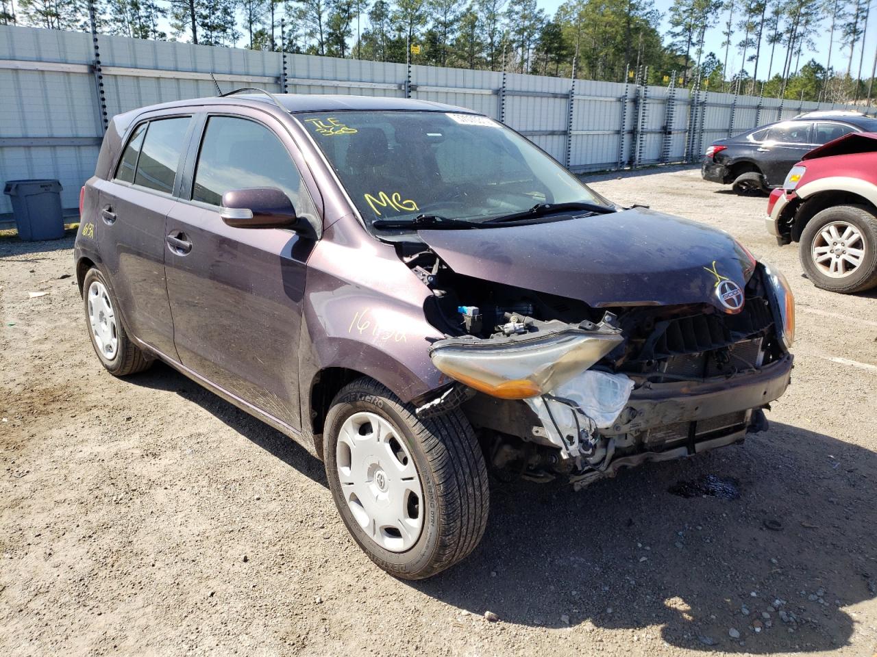 TOYOTA SCION XD 2014 with VIN JTKKUPB46E1040504 - Photo from auction