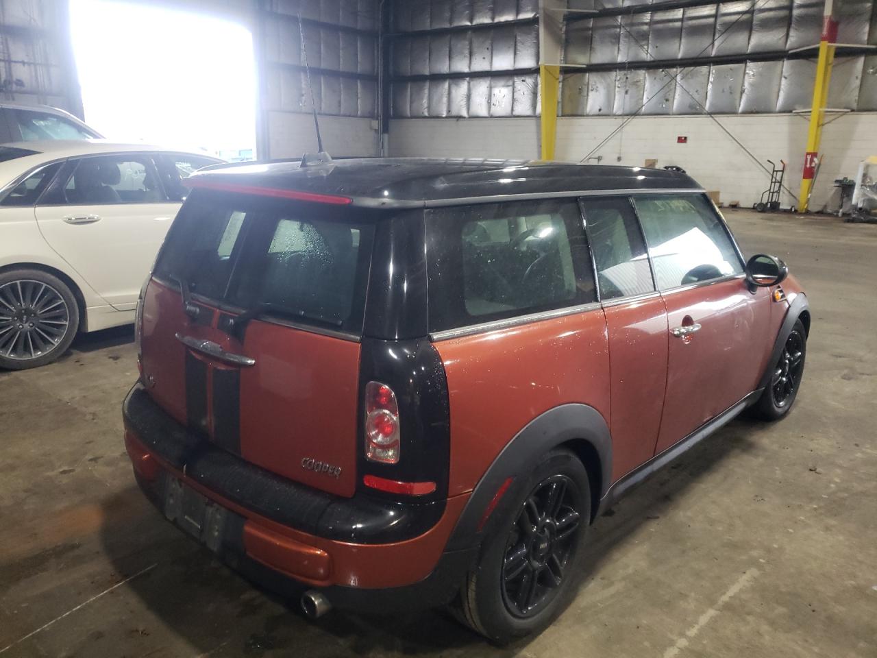 Photo 4 from auction – 2012 MINI COOPER CLU with VIN WMWZF3C55CT488828
