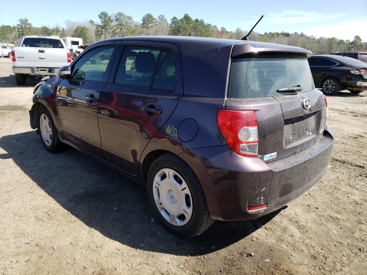 Photo 3 from auction – 2014 TOYOTA SCION XD with VIN JTKKUPB46E1040504