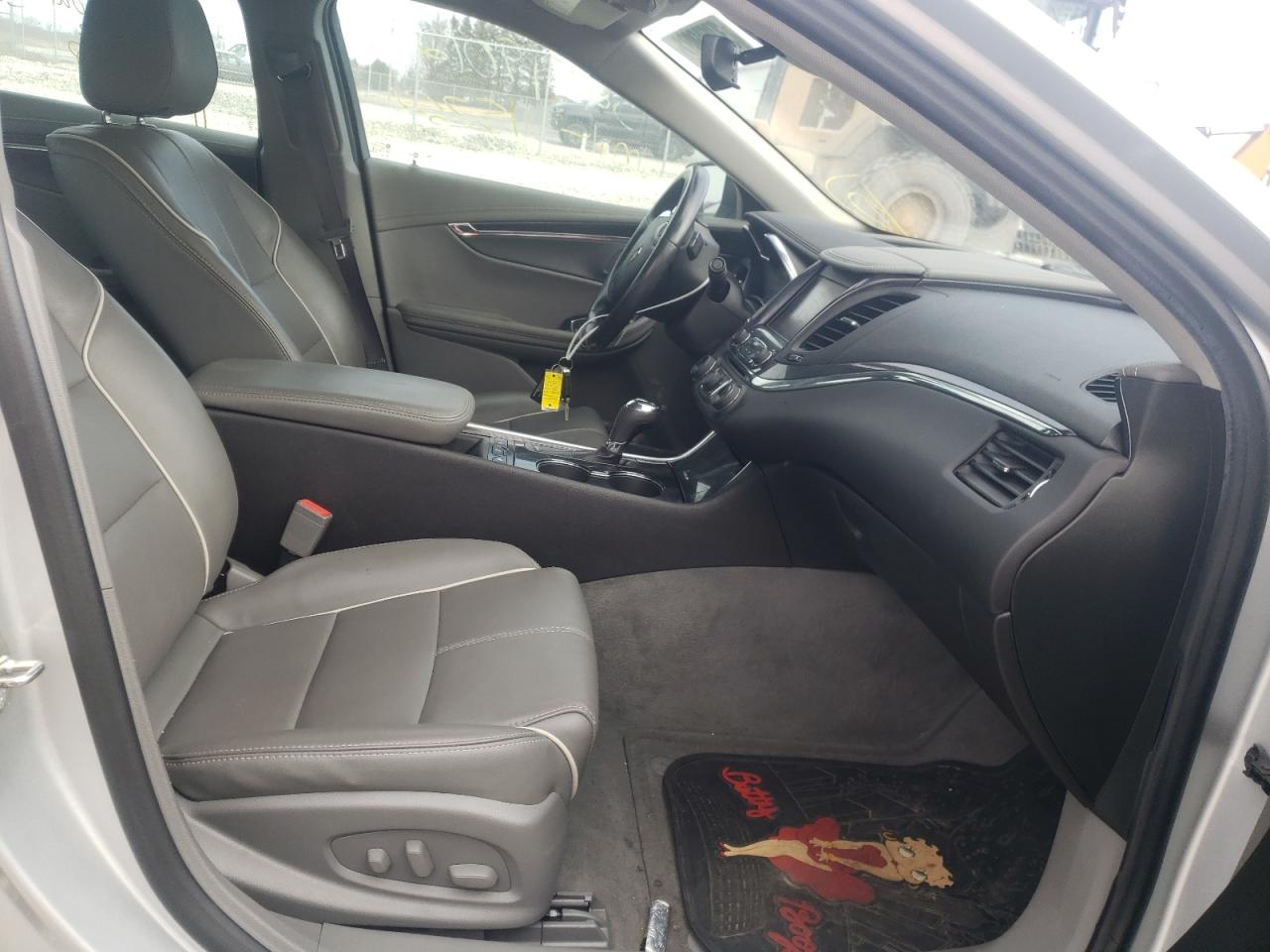 Photo 5 from auction – 2016 CHEVROLET IMPALA LTZ with VIN 1G1145S38GU140547