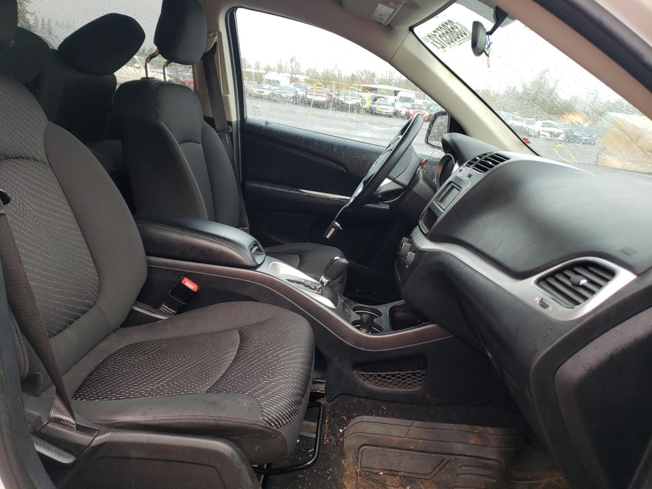 Photo 5 from auction – 2018 DODGE JOURNEY SE with VIN 3C4PDCAB3JT274754