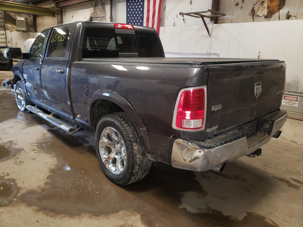 صورة رقم 3 من المزاد - 2017 RAM 1500 LARAM مع VIN 1C6RR7VT9HS746527