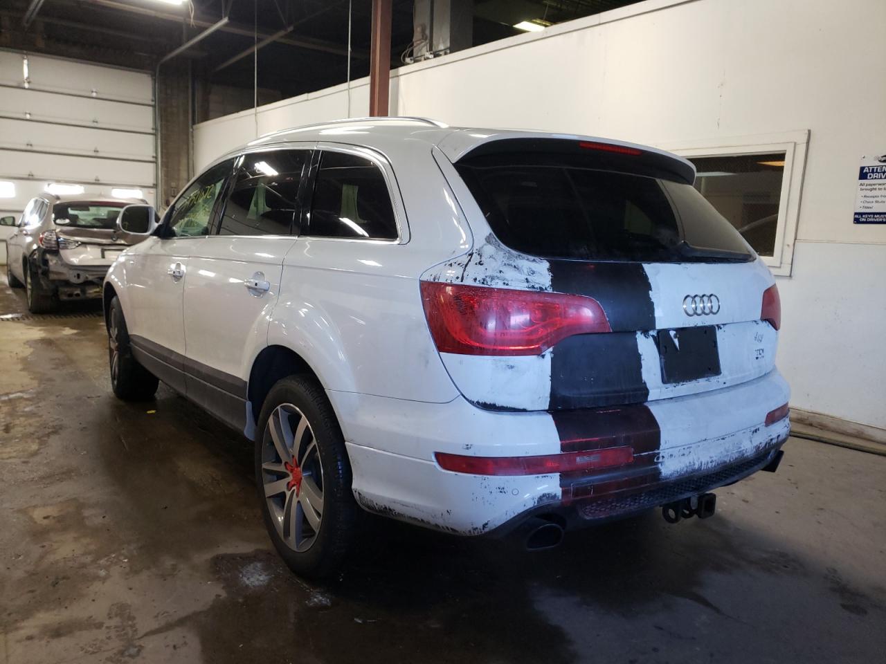 Photo 3 from auction – 2014 AUDI Q7 PRESTIG with VIN WA1WMBFE3ED013641