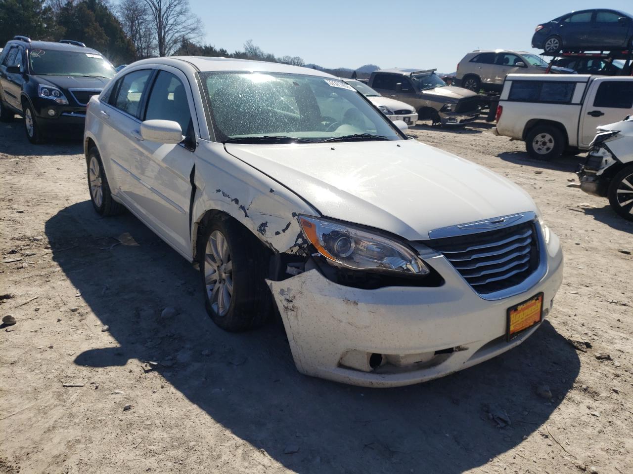 CHRYSLER 200 TOURIN 2013 with VIN 1C3CCBBG3DN731853 - Photo from auction