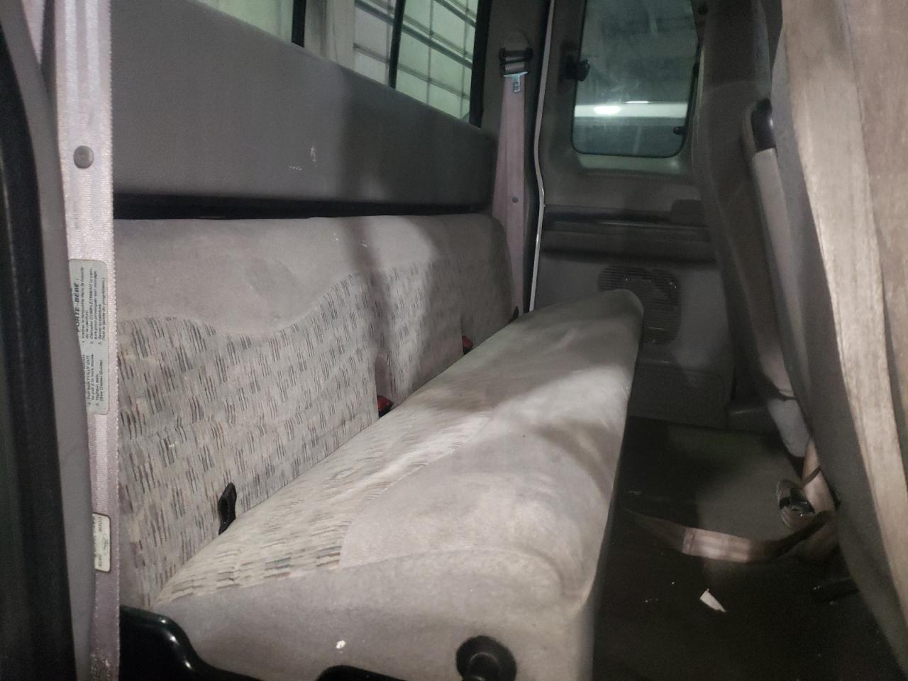 Photo 6 from auction – 1999 FORD F350 SUPER with VIN 1FTWX33S2XEE00093