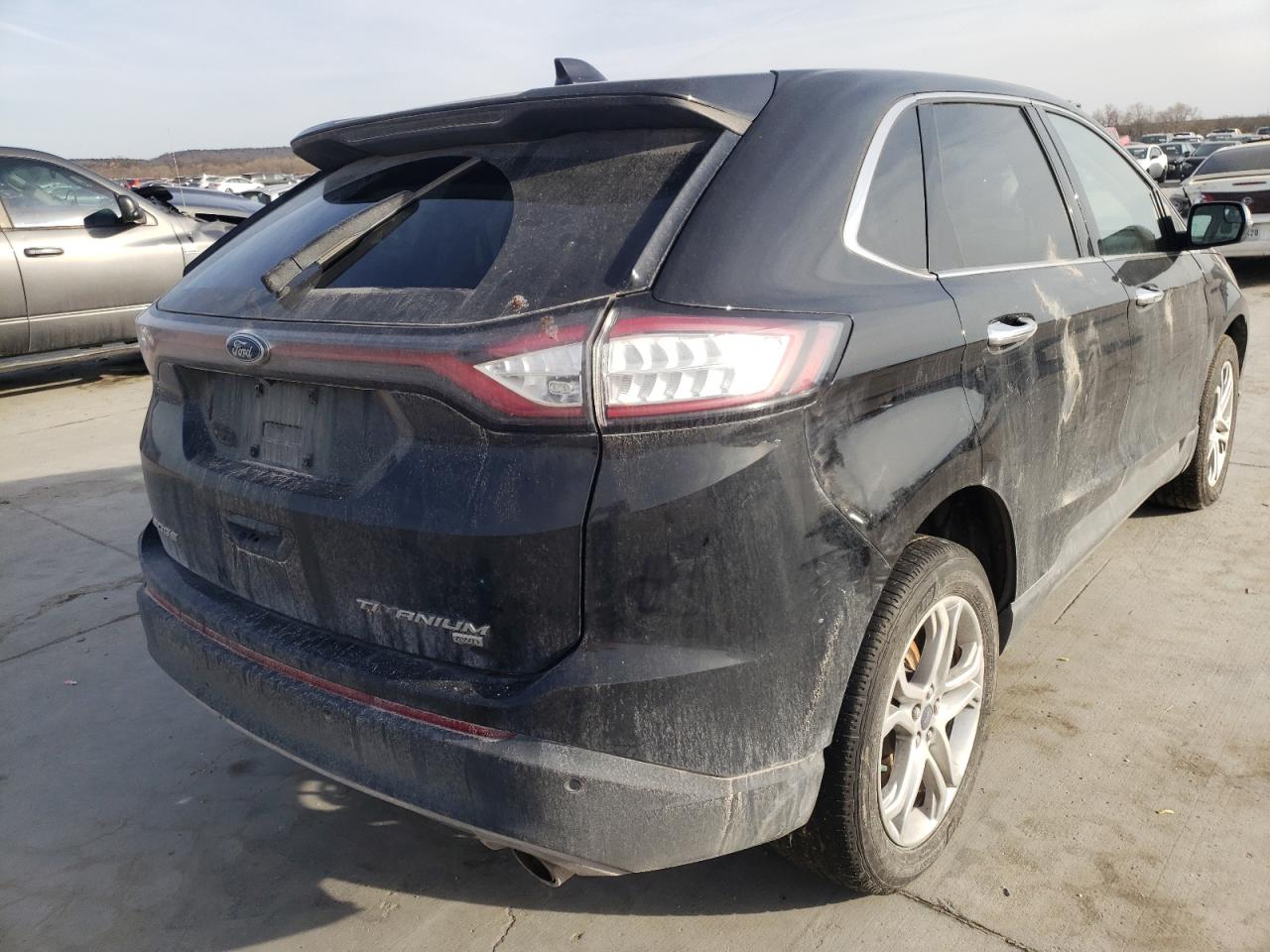 Photo 4 from auction – 2016 FORD EDGE TITAN with VIN 2FMPK4K89GBB05093