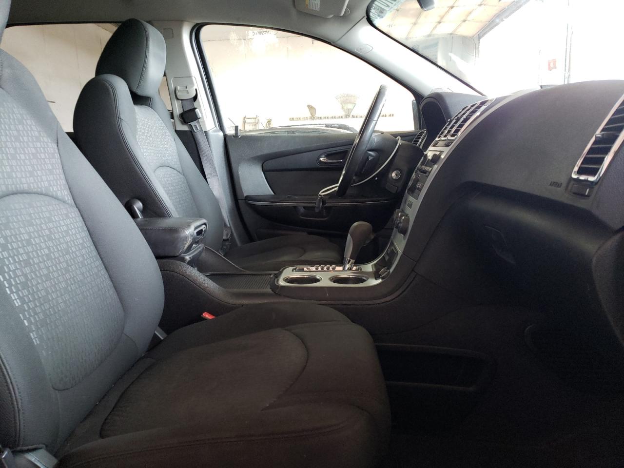 Photo 5 from auction – 2012 GMC ACADIA SLE with VIN 1GKKRNED1CJ250941