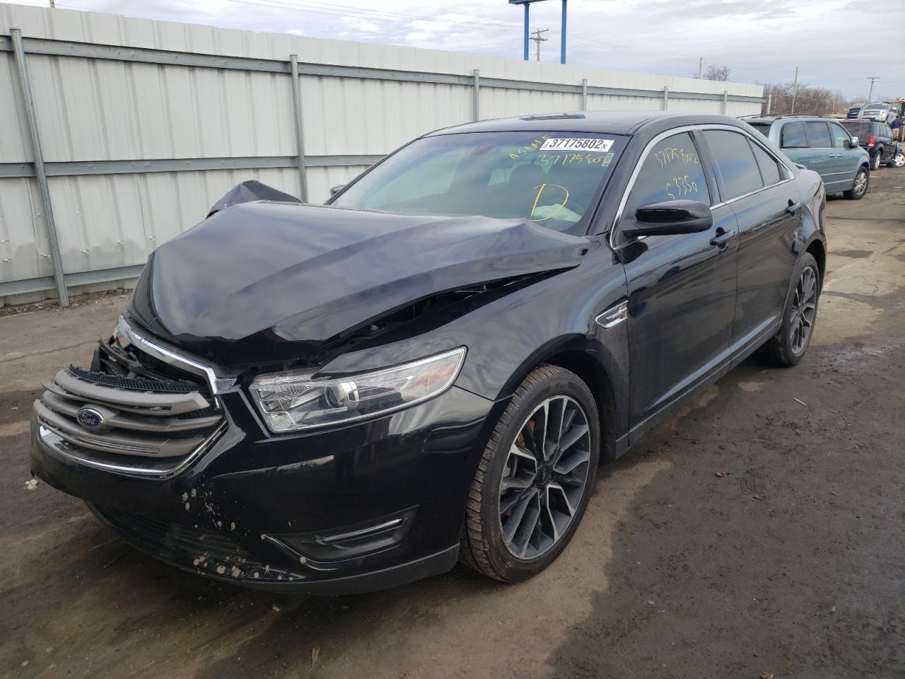 Photo 2 from auction – 2019 FORD TAURUS SEL with VIN 1FAHP2E86KG102704