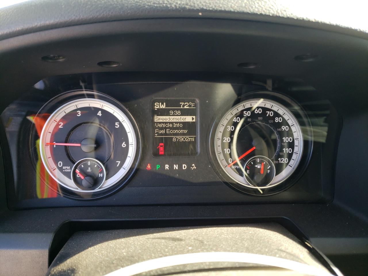 Photo 8 from auction – 2015 RAM 2500 ST with VIN 3C6UR5CJ2FG673909