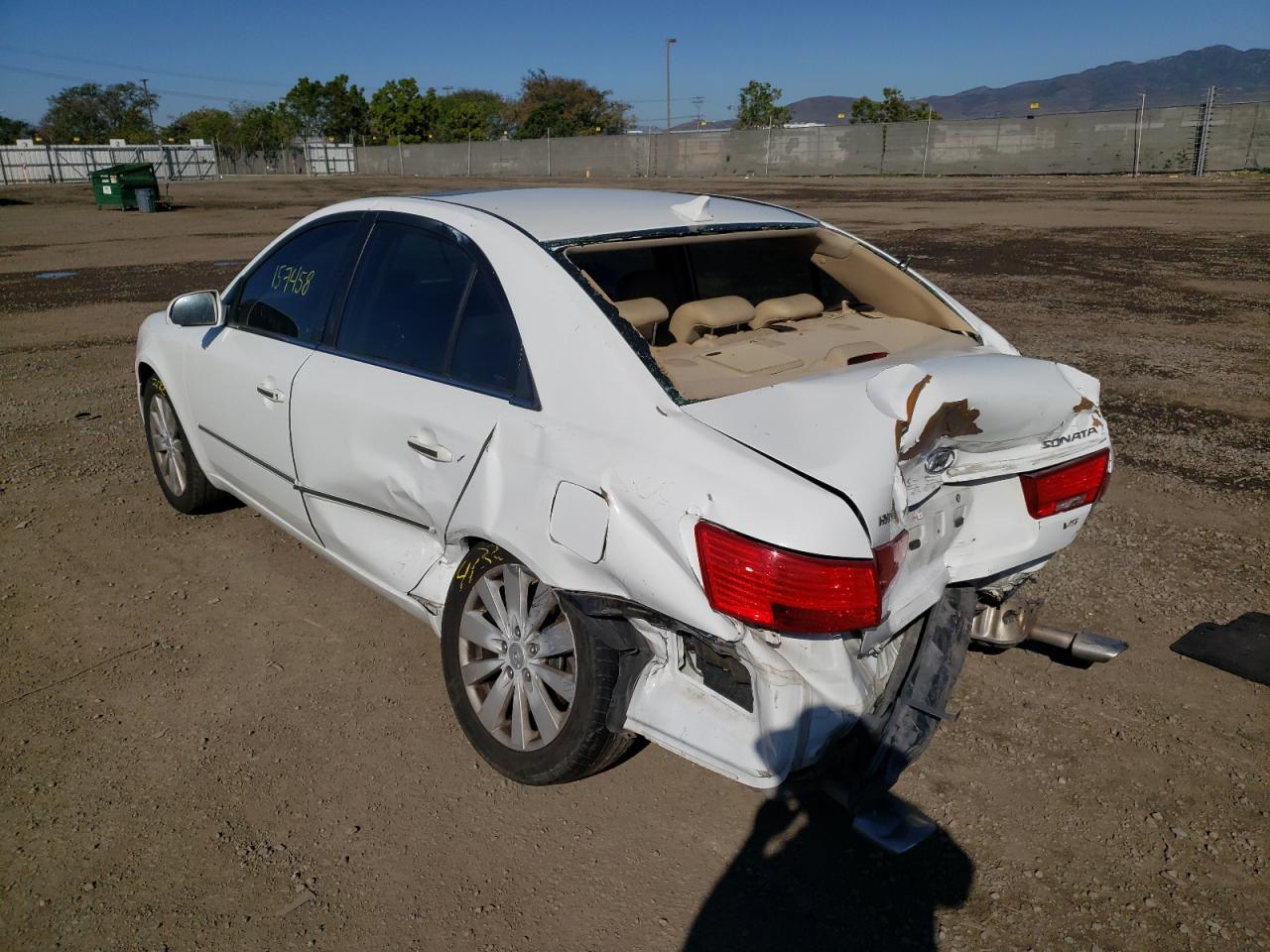 Photo 3 from auction – 2009 HYUNDAI SONATA with VIN 5NPEU46F19H430732