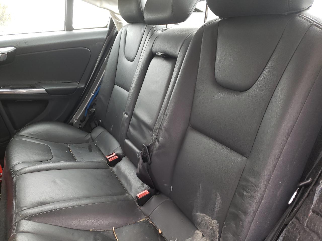 Photo 6 from auction – 2016 VOLVO S60 PREMIE with VIN YV1612TKXG2396141