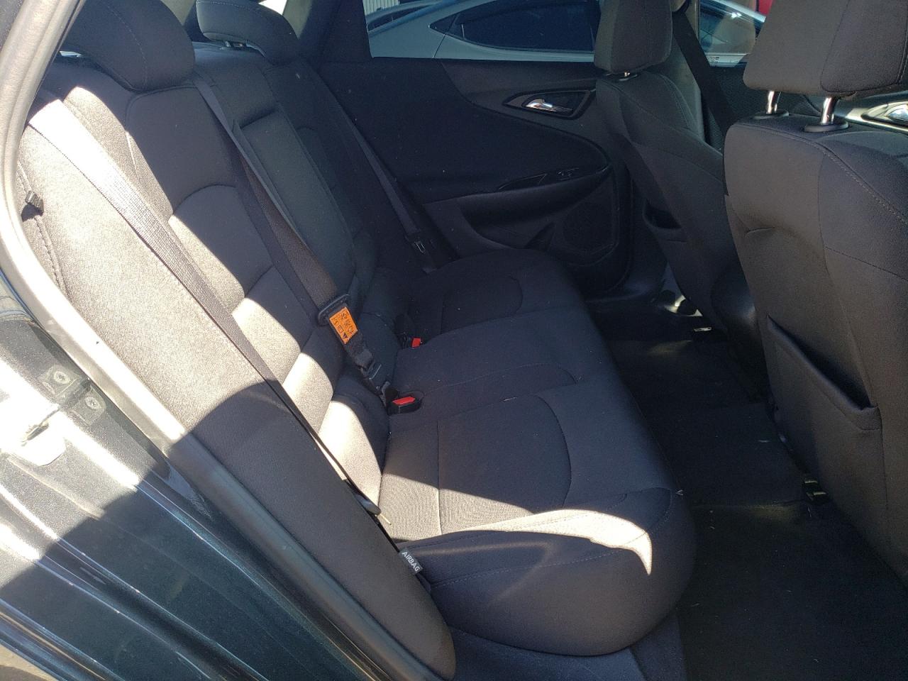Photo 6 from auction – 2017 CHEVROLET MALIBU LS with VIN 1G1ZC5ST0HF167222