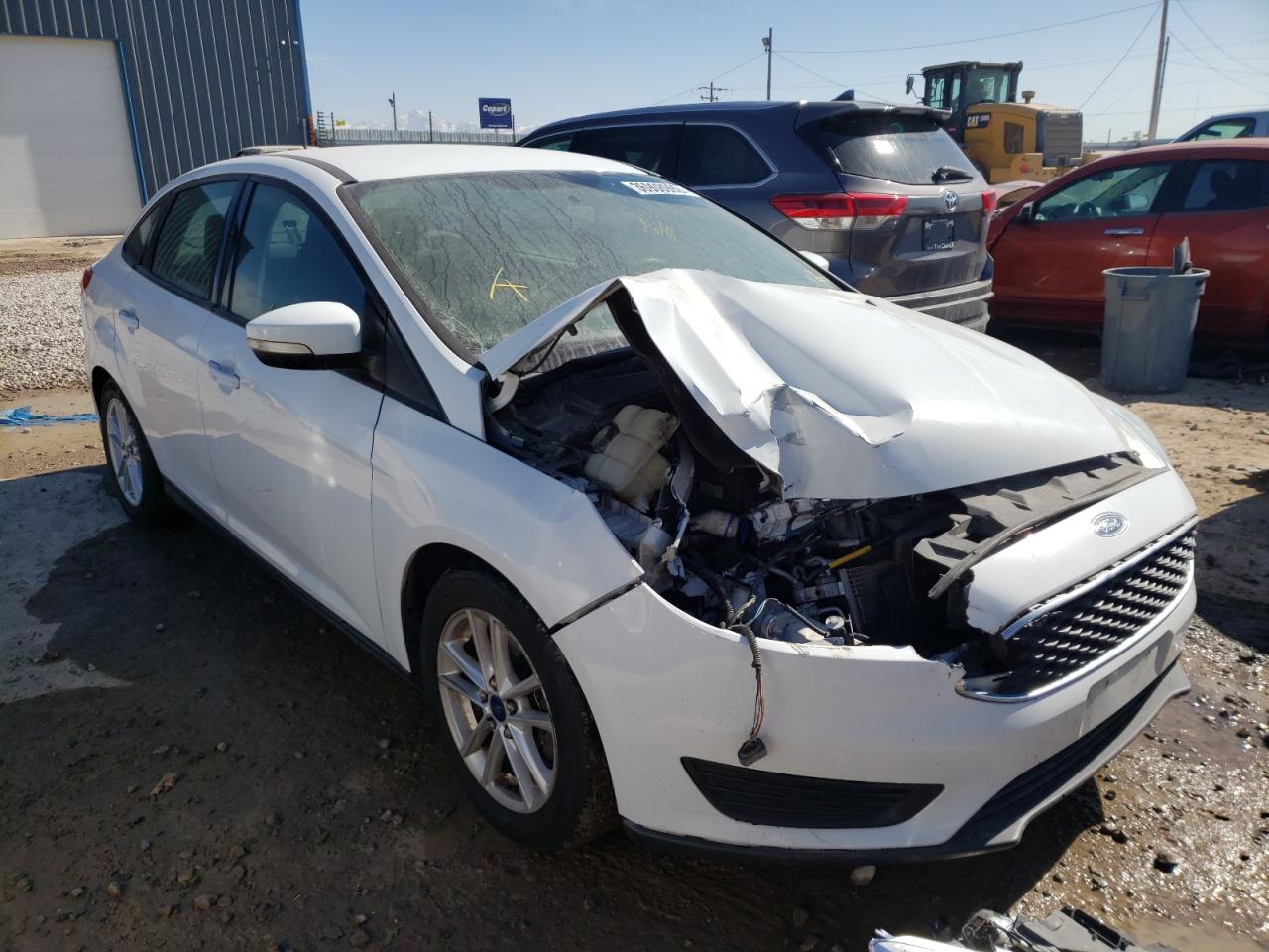 FORD FOCUS 2015 with VIN 1FADP3F29FL202629 - Photo from auction