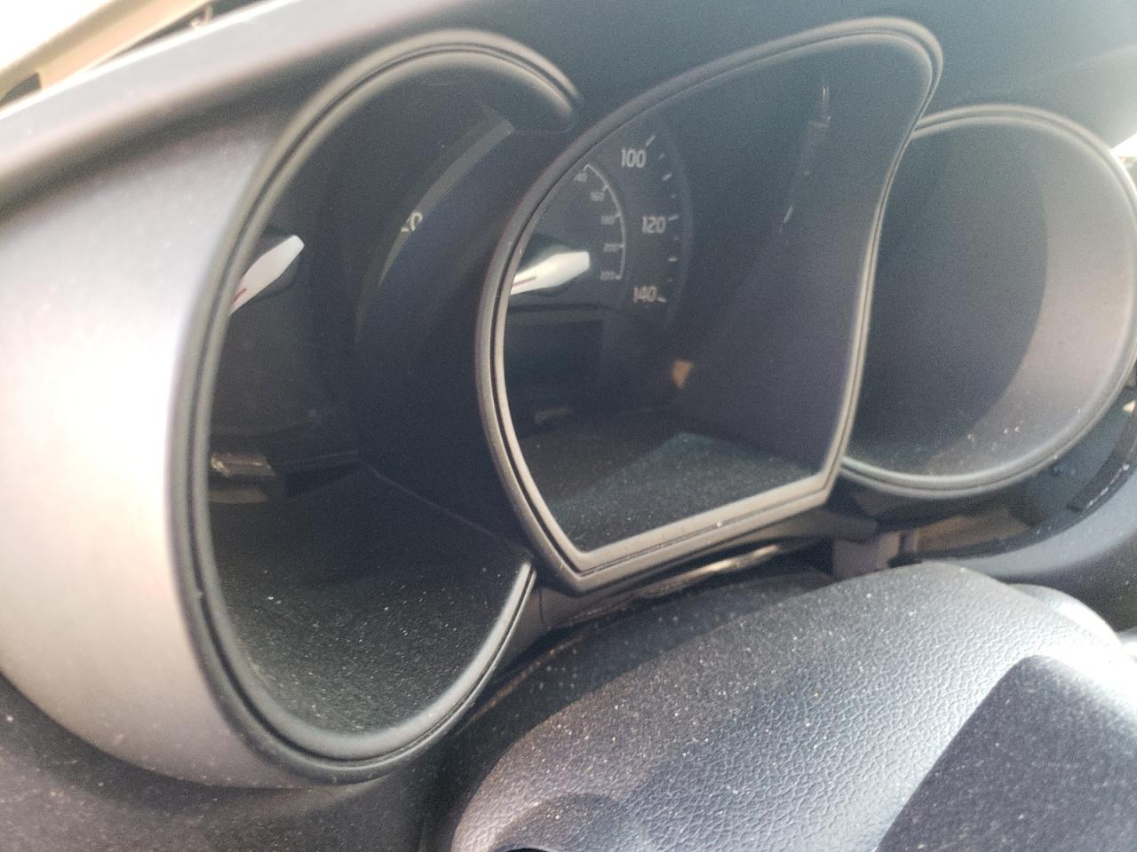 Photo 8 from auction – 2015 KIA RIO LX with VIN KNADM4A35F6421835