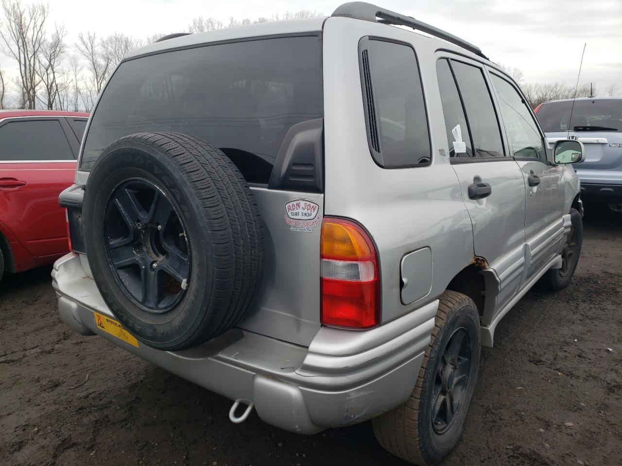 Photo 4 from auction – 2003 CHEVROLET TRACKER LT with VIN 2CNBJ634436931227