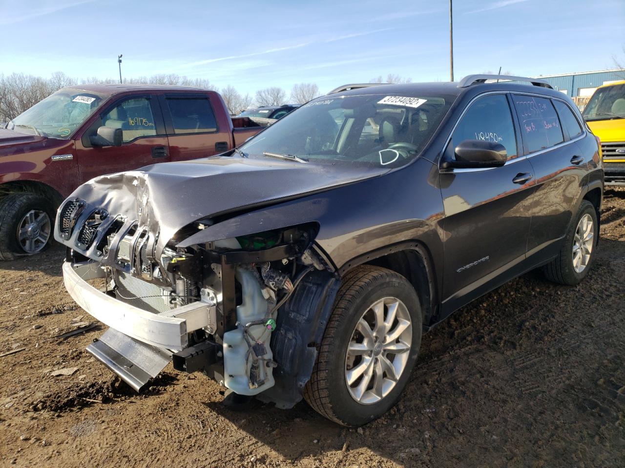 Photo 2 from auction – 2014 JEEP CHEROKEE L with VIN 1C4PJMDB1EW214532