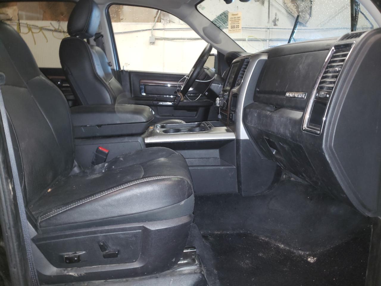 Photo 5 from auction – 2016 RAM 1500 LARAM with VIN 1C6RR7NT4GS261145