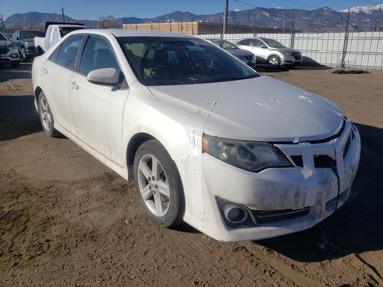 TOYOTA CAMRY L 2013 with VIN 4T1BF1FK0DU694432 - Photo from auction
