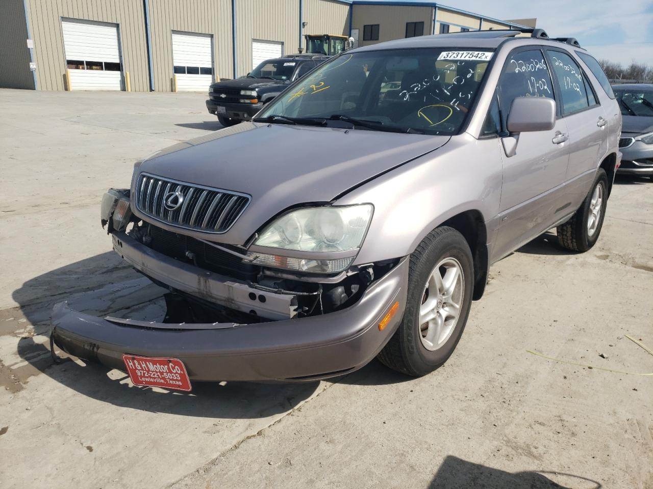 Photo 2 from auction – 2001 LEXUS RX 300 with VIN JTJGF10U510091660