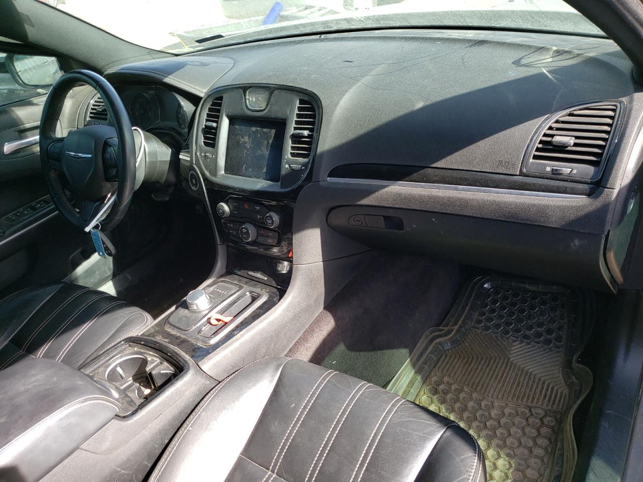 Photo 9 from auction – 2019 CHRYSLER 300 S with VIN 2C3CCAGG9KH517474