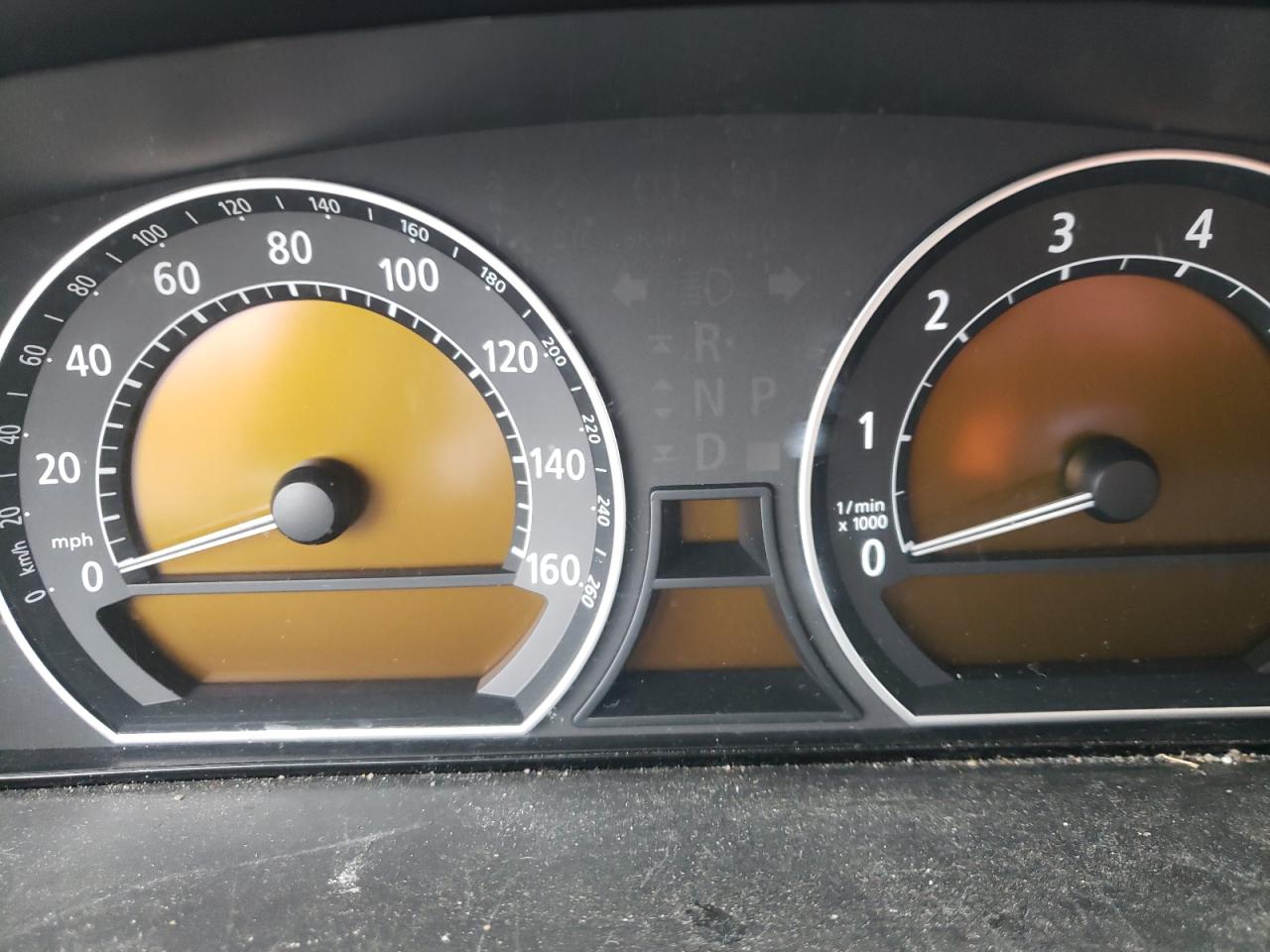 Photo 8 from auction – 2007 BMW 750 with VIN WBAHL83577DT08413