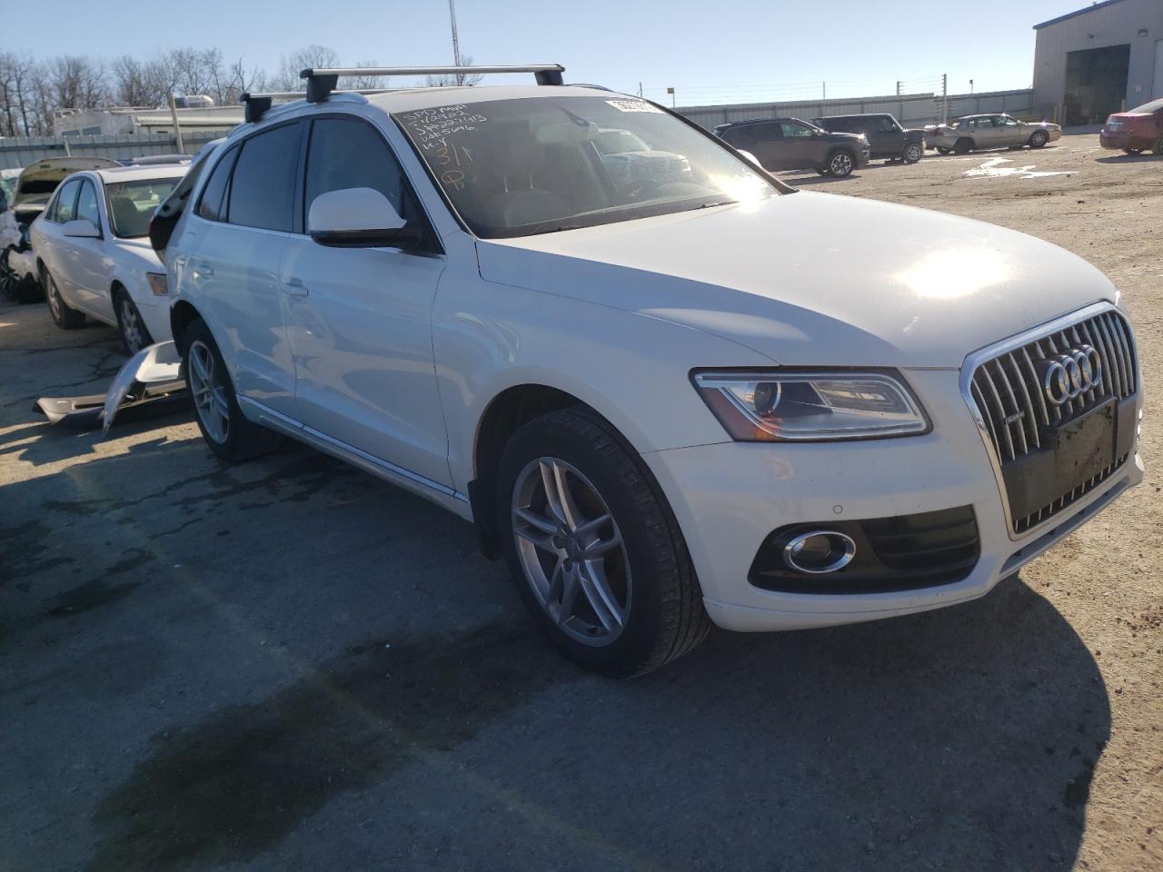 AUDI Q5 PREMIUM 2014 with VIN WA1LFAFP3EA035696 - Photo from auction