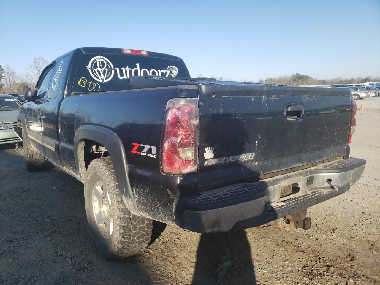Photo 3 from auction – 2006 CHEVROLET SILVERADO with VIN 1GCEK19B76Z142358