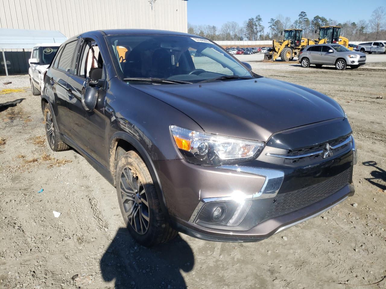 MITSUBISHI OUTLANDER 2019 with VIN JA4AP4AU2KU029711 - Photo from auction