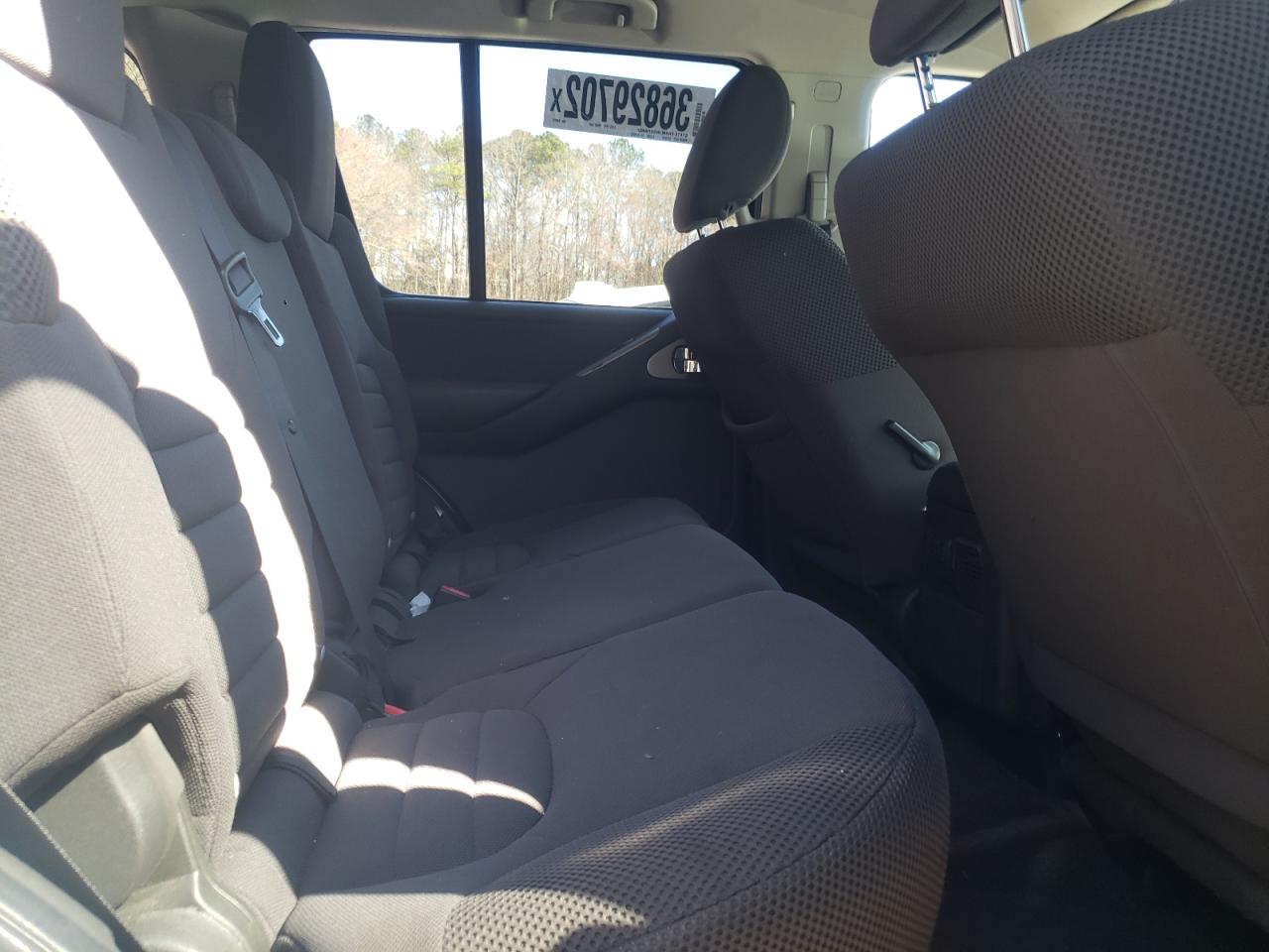 Photo 6 from auction – 2012 NISSAN PATHFINDER with VIN 5N1AR1NN8CC640816